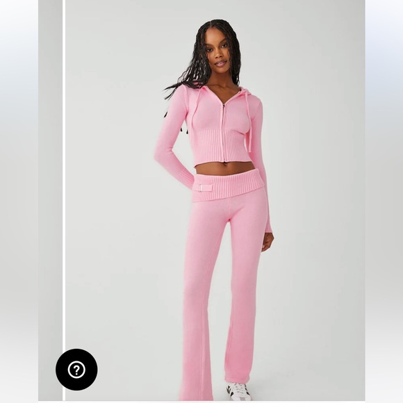 Knit Matching Set in Pink - Picture 2 of 9